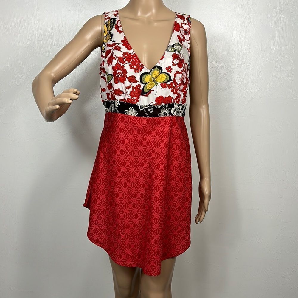 CAbi Silk Sleeveless Floral Butterfly Print Tunic Top Size M